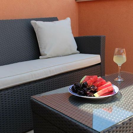 Apartments Mamut Trogir Eksteriør bilde