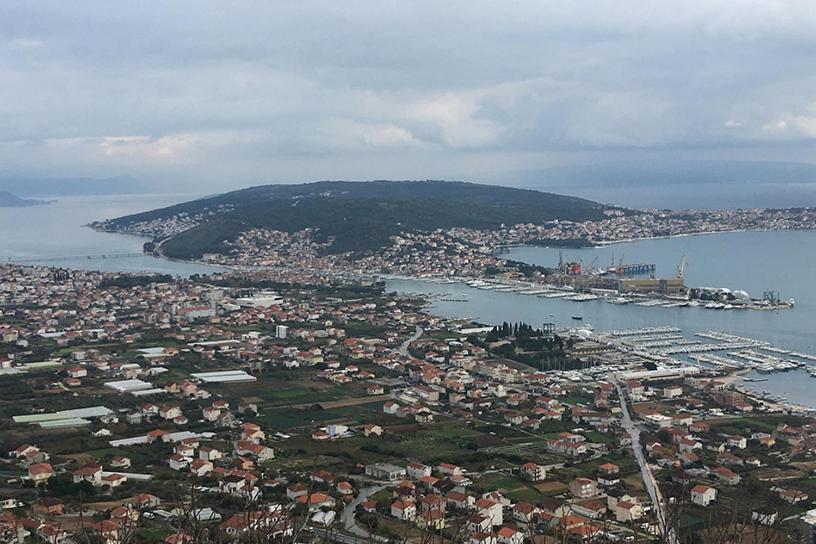 Apartments Mamut Trogir Eksteriør bilde